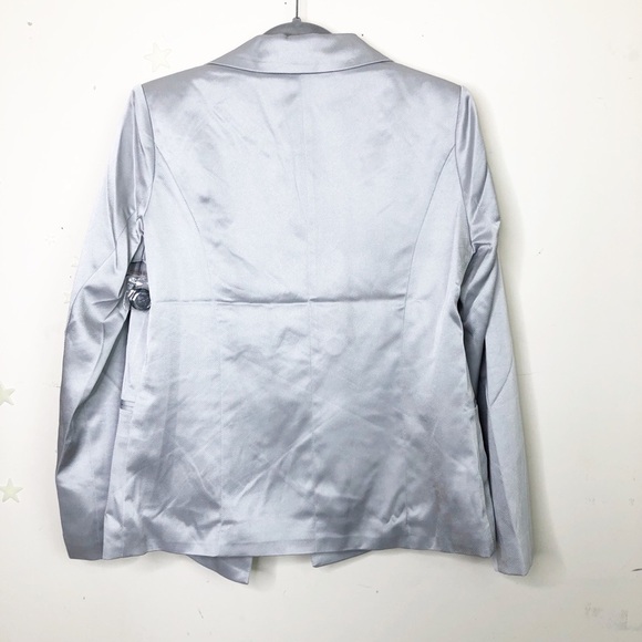 Dolce Cabo satin grey/silver blazer - Picture 8 of 9